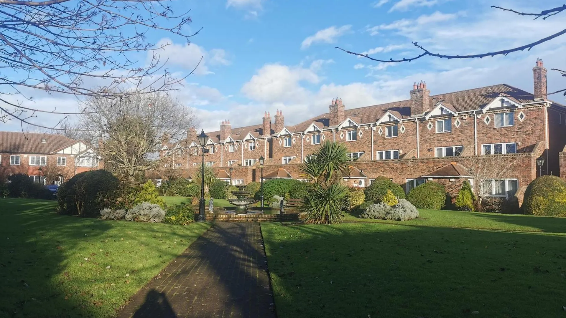 Single Room In Charming Apartment With The Terrace And The Cat In Sandymount Dublin 0*,  Irsko